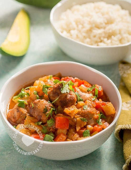 Tayota Guisada con Longaniza Recipe (Chayote w. Pork Sausage): Humble but flavorful Dominican dish, the mild tayota benefits from the flavors in longaniza.