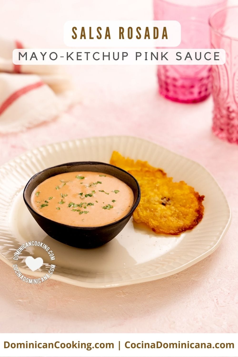 Salsa rosada (mayo-ketchup pink sauce) recipe.