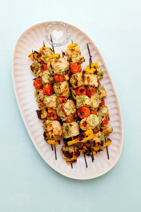 Pinchos de Pollo [Video+Recipe] Chicken Skewers