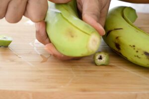 Scoring bananas.