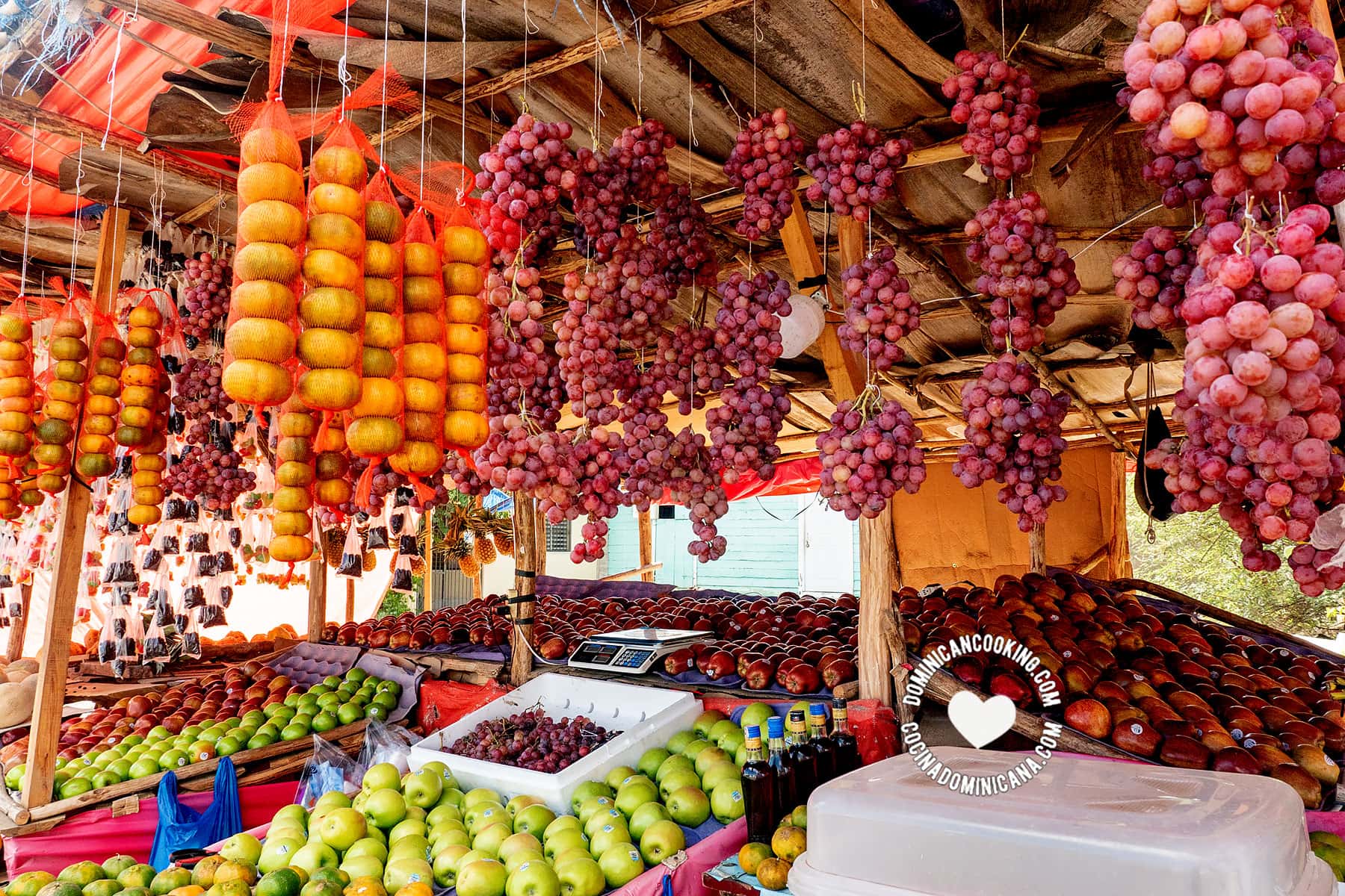 Dominican Christmas fruit stand.