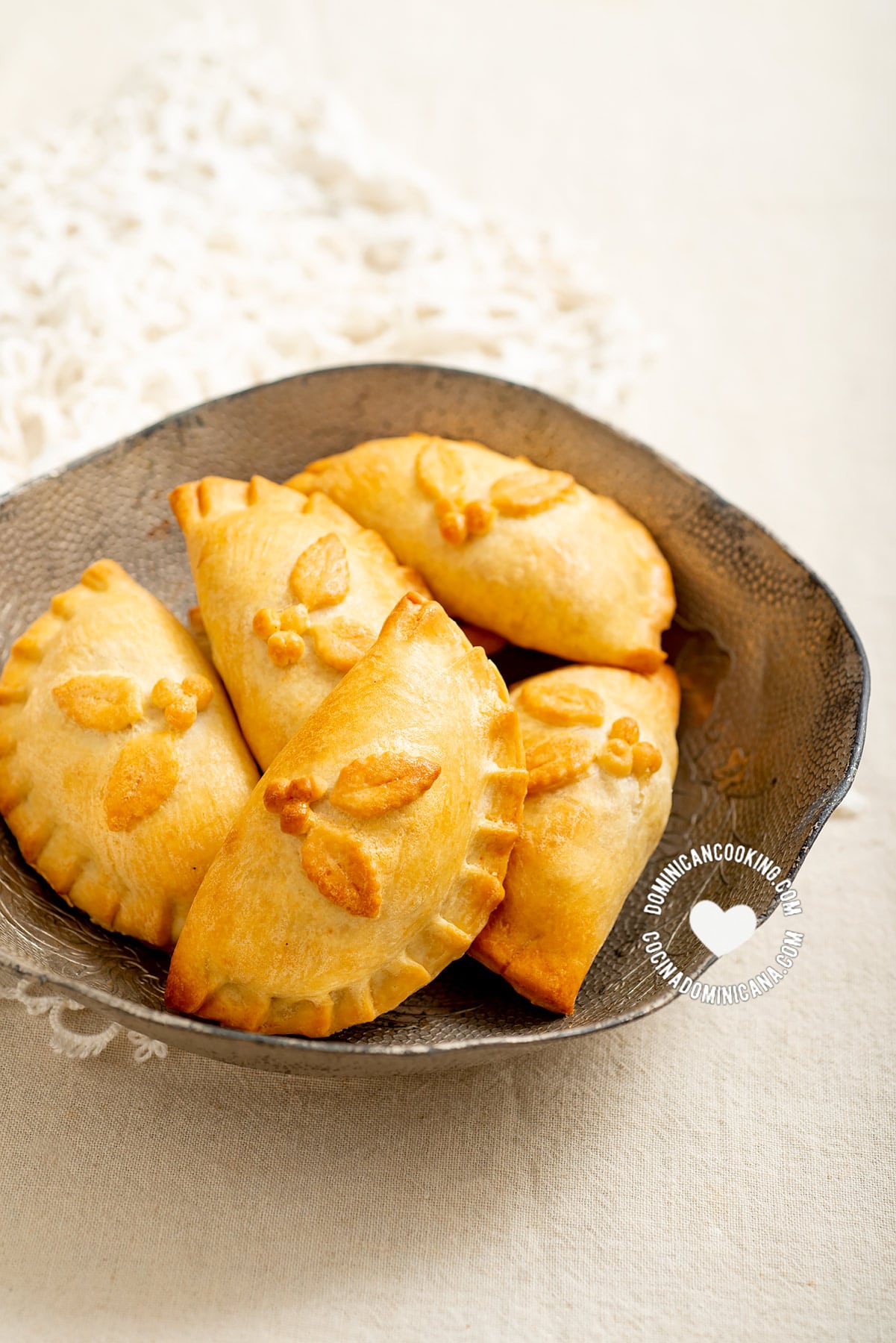 Bowl with No Butter Baked Empanadas
