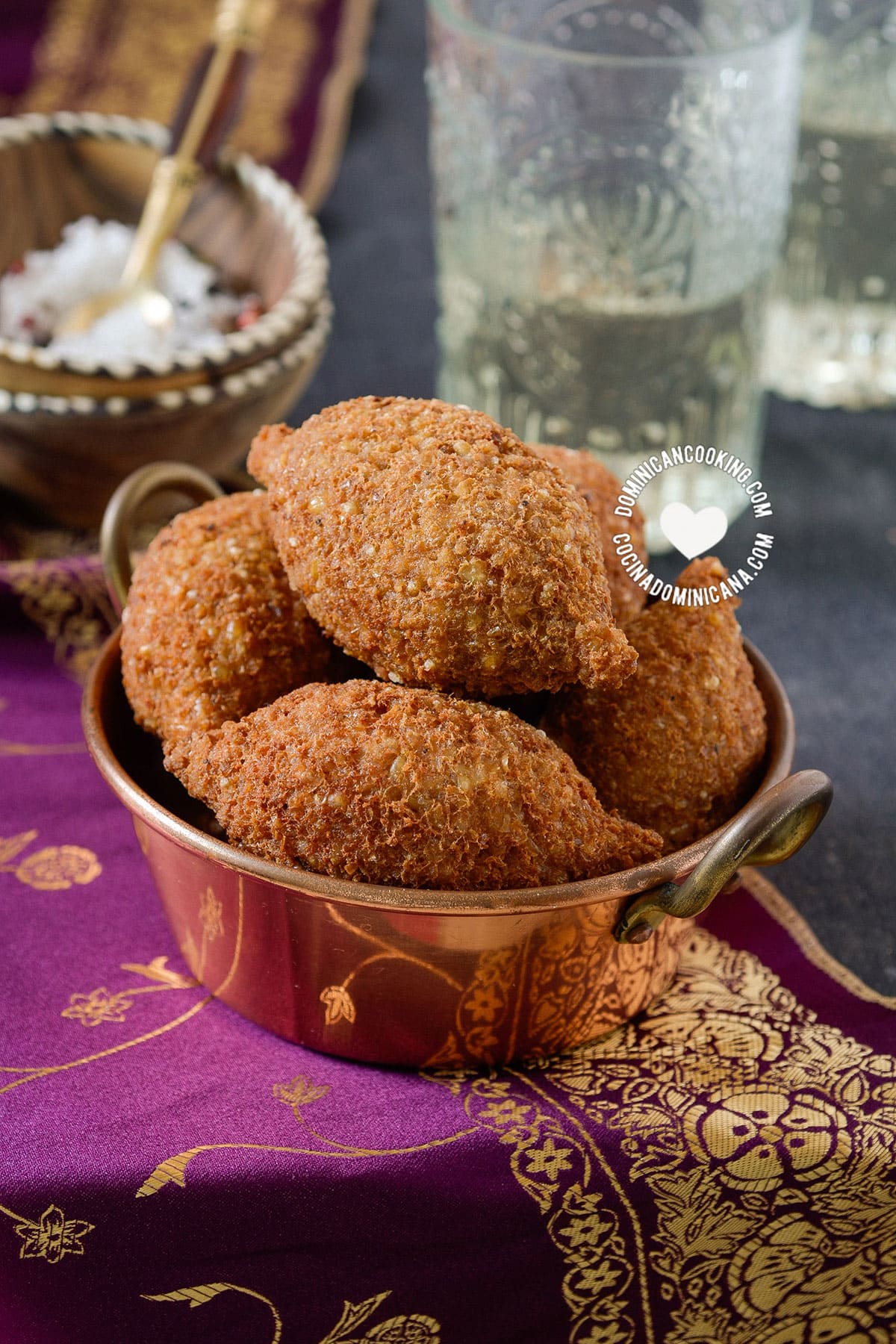 Quipes or Kipes (Dominican Kibbeh).