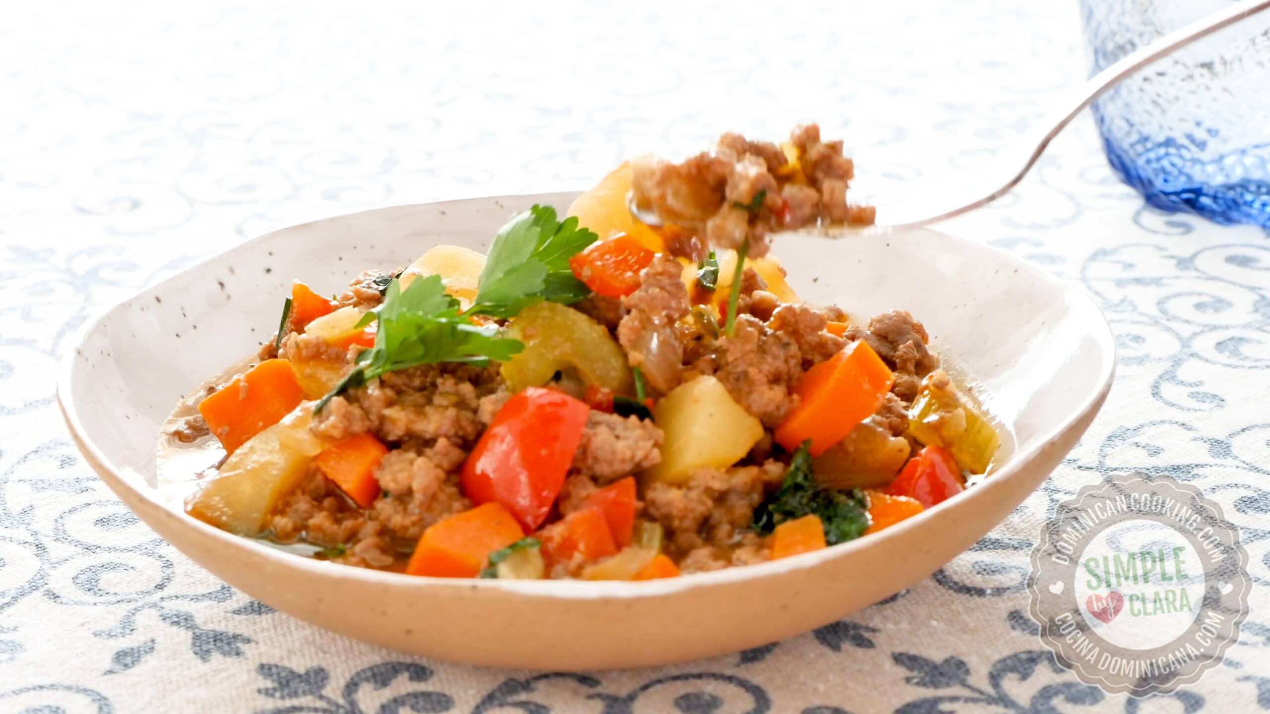 Served minced beef with vegetables