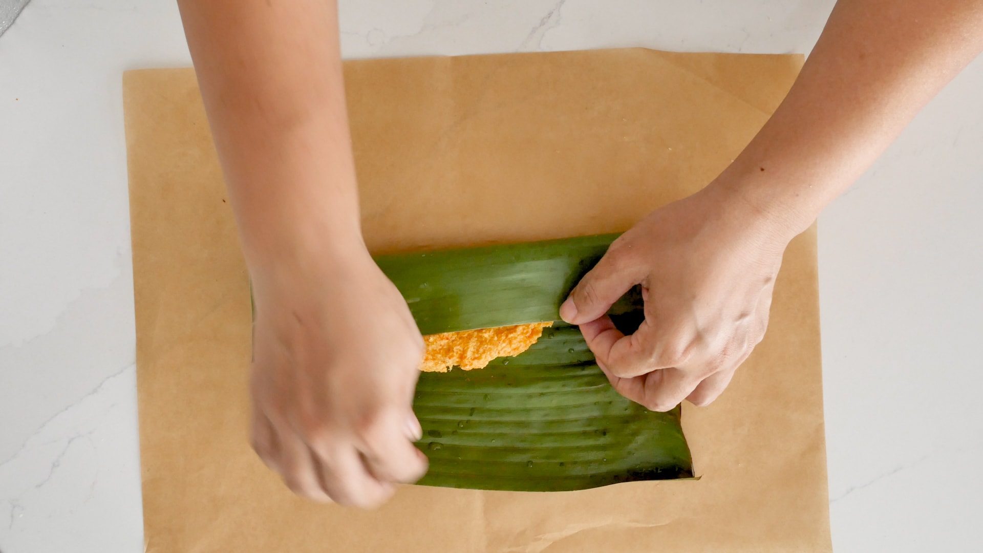 Wrapping pasteles