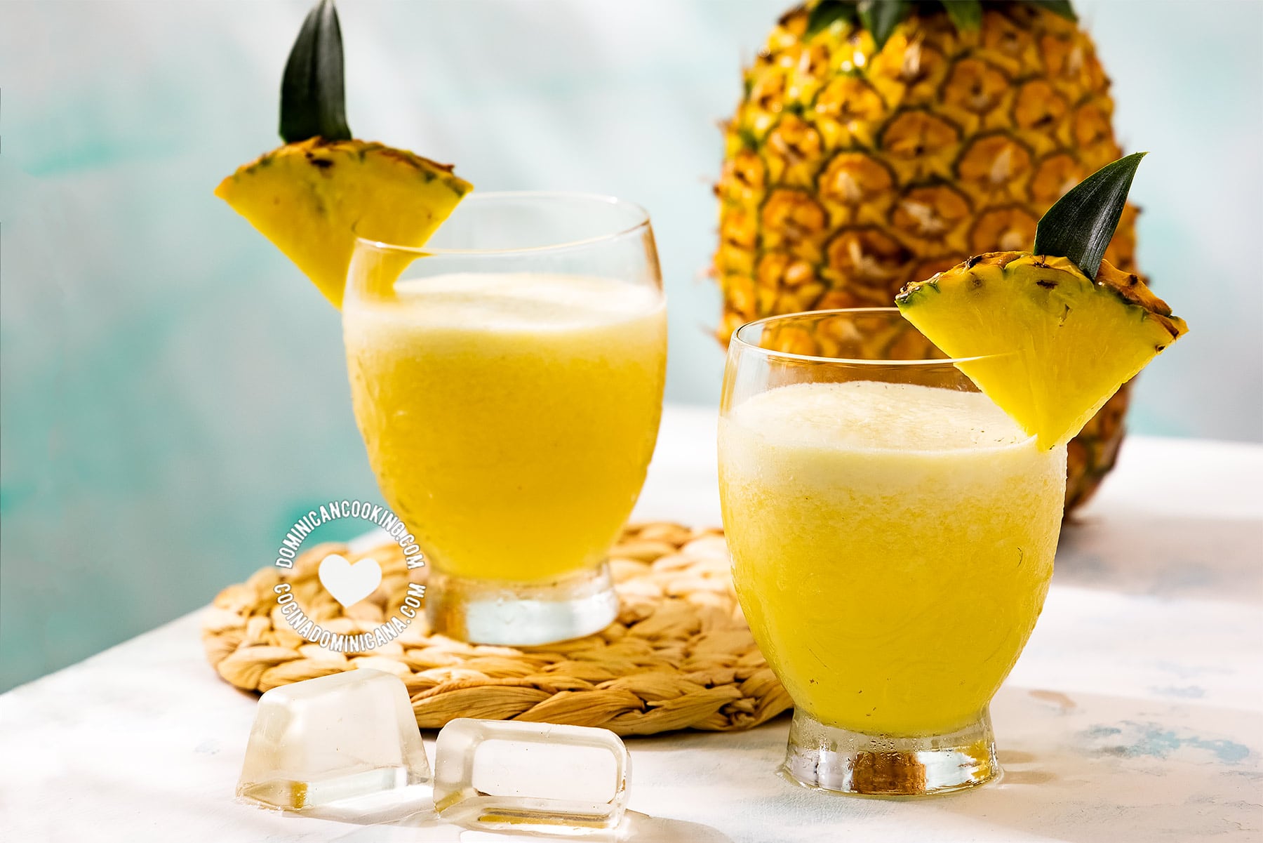 Pera-piña (rice and pineapple juice).
