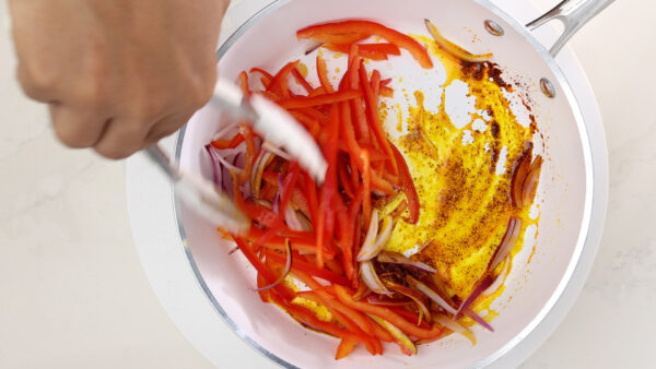Pescado con Coco [Video+Recipe] Fish in Coconut Milk Sauce