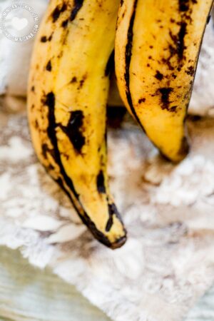 Pastelón de Plátano Maduro [Video+Recipe] Ripe Plantain Casserole