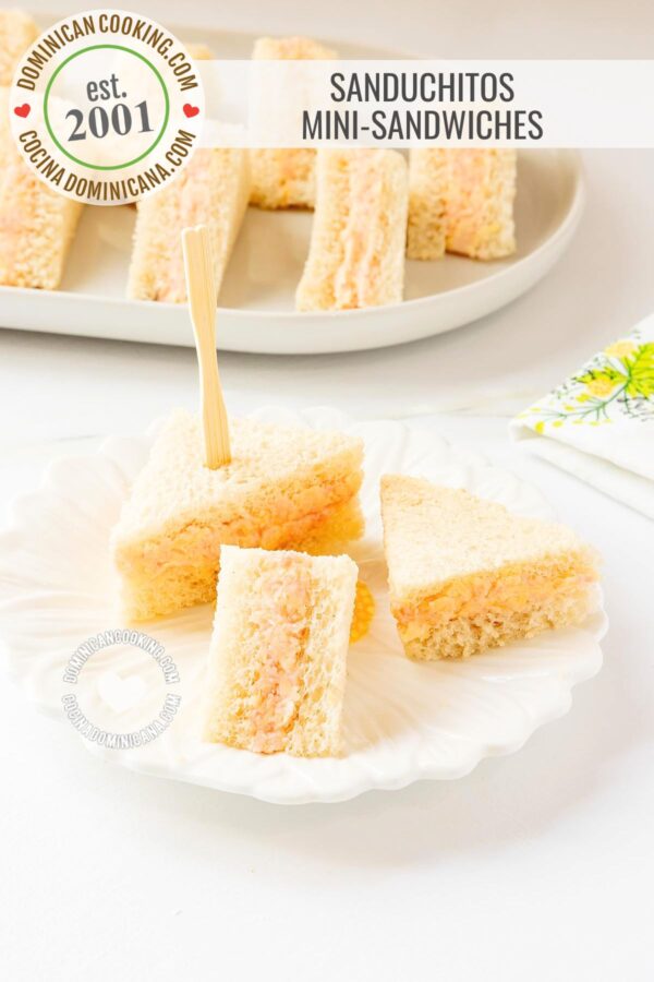 Sanduchitos or sandwichitos (mini-sandwiches).